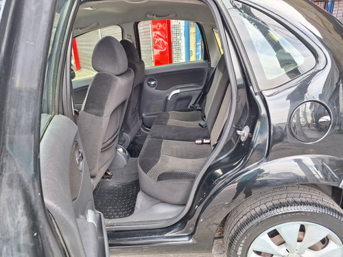 Citroën C3 1.4 8v Exclusive Flex 5p