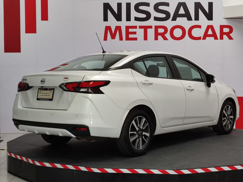 Imagen 3 de 15 de Nissan Versa 2020