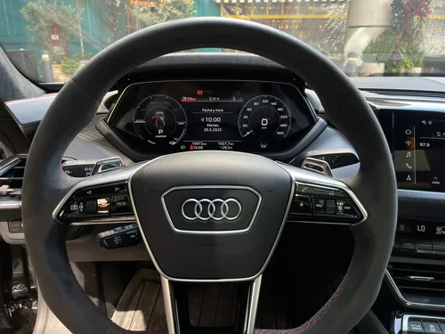 Audi E-tron rs e-tron