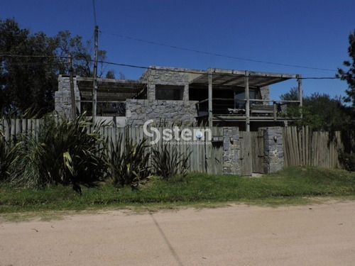Imagen 23 de 24 de Venta Temporario Y Venta Casa 4 Dormitorios, El Chorro, Manantiales.