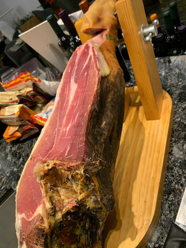 Jamón Crudo Español (jamonero)