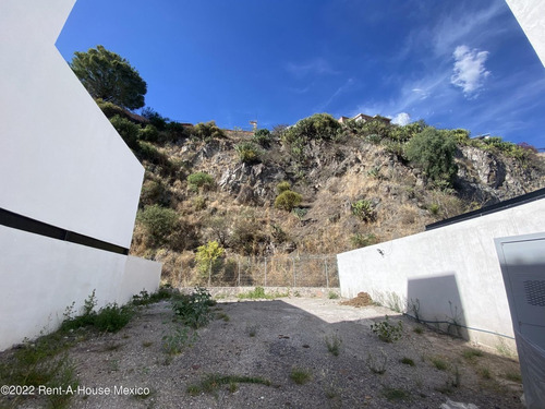 Imagen 1 de 8 de Loma Dorada Terreno En Privada Y Con 340 Mts2 Qh23370