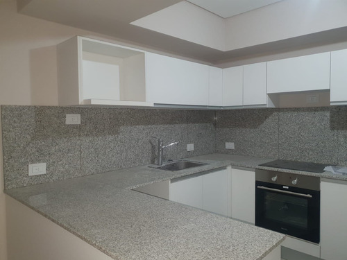Imagen 7 de 16 de Departamento En Venta De 4 Ambientes C/ Cochera En Caballito