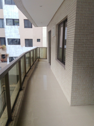 Imagem 2 de 20 de Murano Imobiliária Vende Apartamento De 3 Quartos Na Quadra Do Mar Na Praia Da Costa, Vila Velha - Es. - 1609