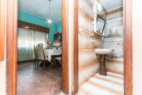 Imagen 11 de 30 de Casa 3 Amb C/cochera Y Fondo. Escucha Oferta