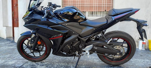 Imagen 2 de 16 de Yamaha R3