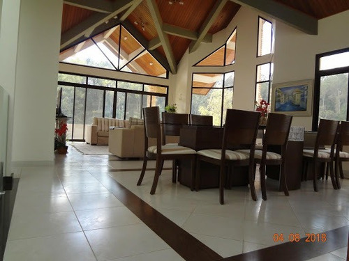 Imagem 8 de 13 de Sobrado À Venda, 500 M² Por R$ 1.850.000,00 - Jambeiro - Jambeiro/sp - So0055