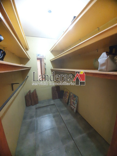 Imagen 4 de 30 de Casa 5 Amb. - Lote Propio De 10 X 40 - Todos Los Servicios Conectados!!