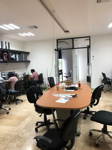 Imagen 12 de 19 de Oficina En Venta En Torre Black Con Excelente Ubicación Y Es