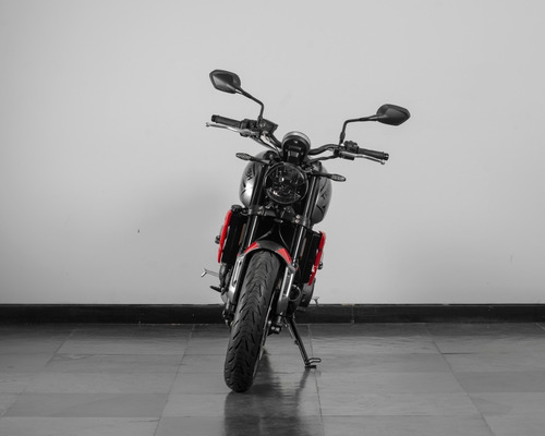 Imagen 2 de 23 de Triumph Trident