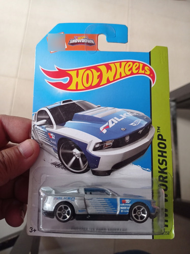 Hot Wheels 2015 12 Custom Ford Mustang Gris Falken  1