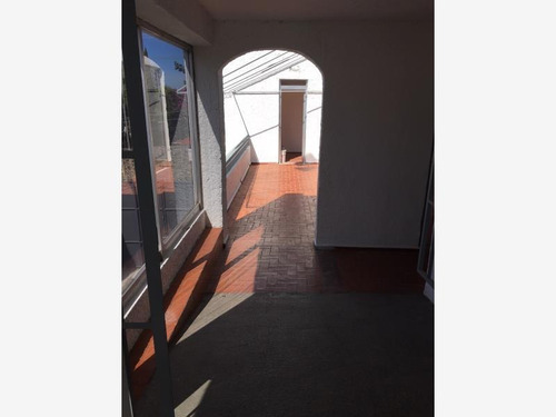 Imagen 1 de 9 de Oficina Comercial En Renta Lomas De Cortes