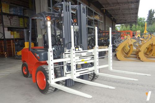 Imagen 3 de 7 de Autoelevador Lonking Lg40dt Triple Torre 4,5m Levante 4tn