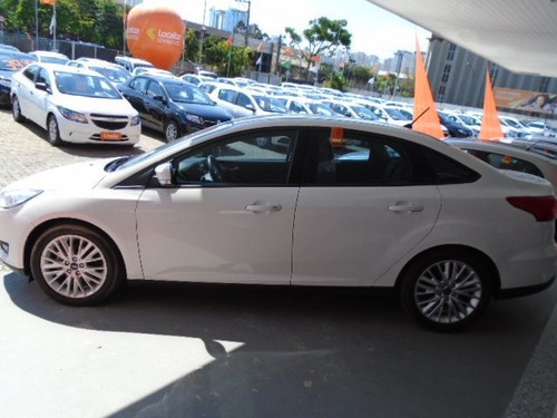 Ford Focus 2.0 Se Fastback 16v Flex 4p Powershift