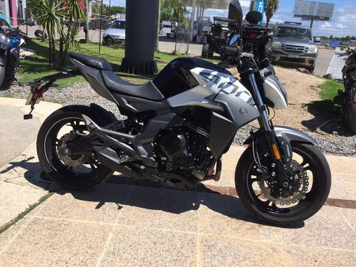 Moto Cfmoto Nk400