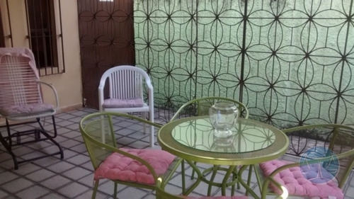 Imagem 6 de 13 de (9022) Casa Em Lagoa Nova, 4/4 - V-9022