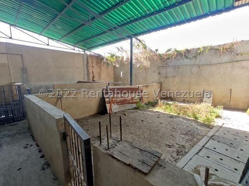 Imagen 19 de 20 de Casa En Venta En Zona Centro Santa Cruz De Aragua 22-24564 Irrr
