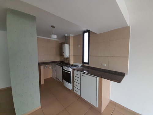 Alquiler Departamento 2 Dormitorios Externo C/balcón