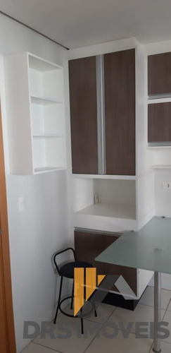 Imagem 9 de 16 de Apartamento Padrão Com 3 Quartos - Ap584-v