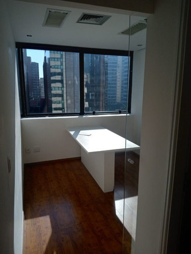 Imagem 5 de 11 de Sala Comercial Para Alugar No Jardins, 2 Divisórias, 1 Banheiro, 1 Depósito, 1 Recepção, 2 Vagas De Garagem, 30 M², São Paulo. - Sa0385