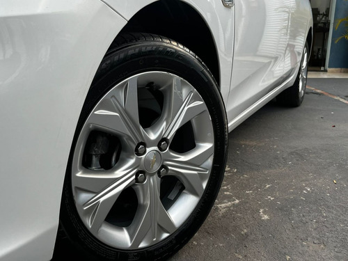 Chevrolet Onix SEDAN Plus LTZ 1.0 12V TB Flex Mec.