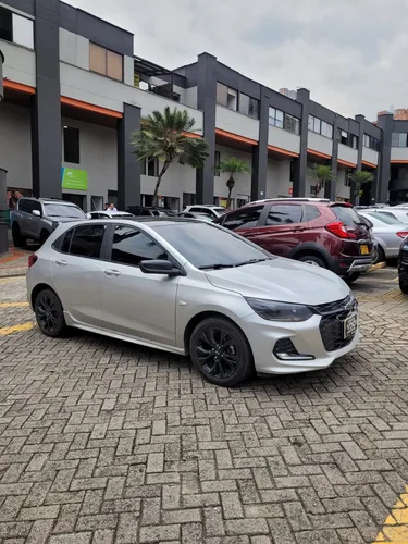 Chevrolet Onix 1.0T Rs Mt