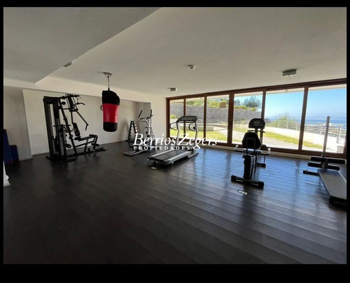 Departamento En Venta De 2 Dorm, 2 Baños En Concón,vista .