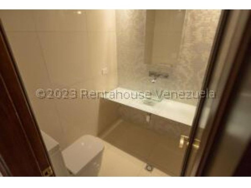 #23-20327 Exclusivo Apartamento En Colinas Del Tamanaco