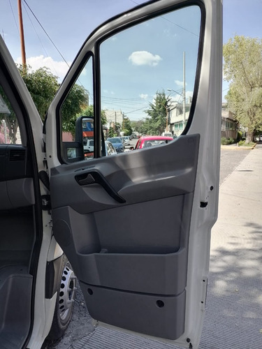 Imagen 6 de 10 de Volkswagen Crafter 2.0 Diesel 5.0 Ton.