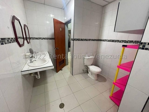 Imagen 15 de 30 de */* Jose Lopez 0414-5533925/ Edificio En Alquiler Zona Centro De Barquisimeto Lara, Venezuela , Codigo 23-6687 $ 1800 0 Baños 1200 M²