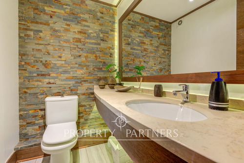 Moderno Departamento Orientación Norponiente/ Barr...