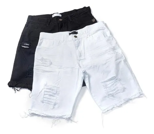 Bermuda masculina dins sales