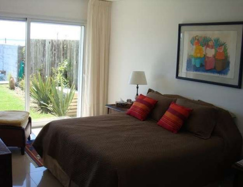 Venta De Apartamento 3 Dormitorios En Lomo De La Ballena