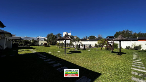 Imagen 17 de 30 de Complejo Turístico En Venta En Colón Entre Ríos Piscina