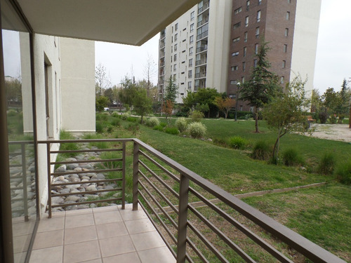 $560.000.- Se Arrienda Departamento Primer Piso