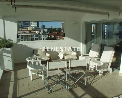 Apartamento En Mansa- Frente Al Mar