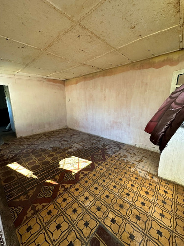 Casas Con Apto Al Fondo Y Gran Terreno En Las Piedras