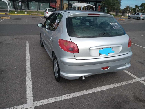 Peugeot 206 1.6 Xr Premium