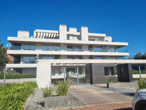 Venta Apartamento 3 Dormitorios Terraza Parrillero Carrasco Sur Montevideo