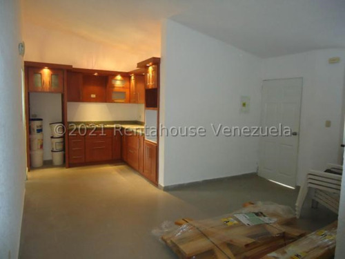 Milagros Inmuebles Casa Venta Barquisimeto Lara Villas Yara Economica Residencial Economico Oportunidad Pecio Inmobiliaria Rentahouse N° 24-17076