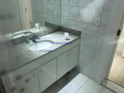 Imagem 22 de 30 de Apartamento 195m², 04 Dormitórios (sendo 02 Suítes), 03 Banheiros E 03 Vagas Na Garagem. Condomínio Com Portaria, Segurança 24hrs. Piscina, Salão - 21061612 - 69669524