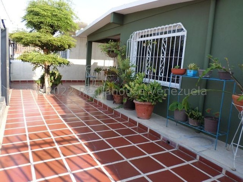 Imagen 29 de 30 de Casa En Venta En Fundalara Barquisimeto
