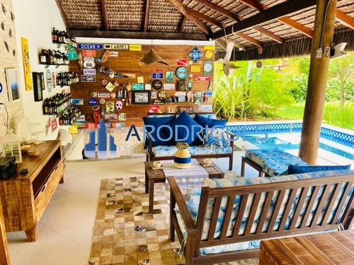Imagem 25 de 30 de Belíssima Casa À Venda Em Ilhéus Com 2 Pavimentos, Sendo 3/4 Todas Suítes Com Acesso Exclusivo A Praia Renascer! - Ca00579