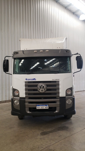 Imagen 1 de 15 de Volkswagen Constellatión 17.280/35 Tractor