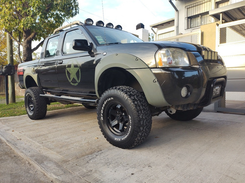 Nissan Frontier 2.8 D/c 4x4 Se (cuero)