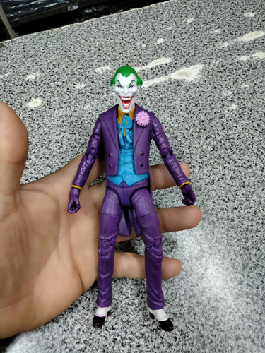 Dc Multiverse Joker, El Guasón Clásico!! (Usado)