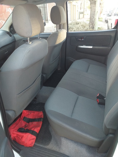 Toyota Hilux Srv 2013 4x4 Impecable!!