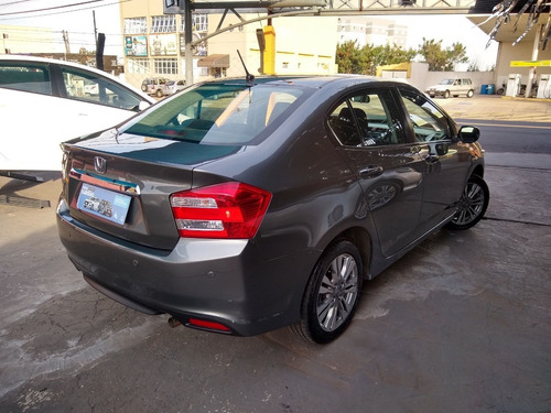 Imagem 4 de 7 de Honda City Lx
