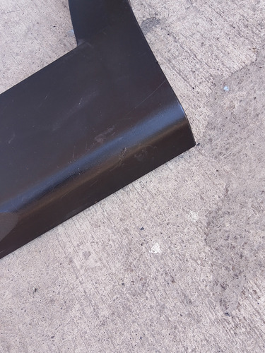 Moldura Puerta Trasera Izquierda Hyundai Tucson 2022 2024 Or Negro (Usado)