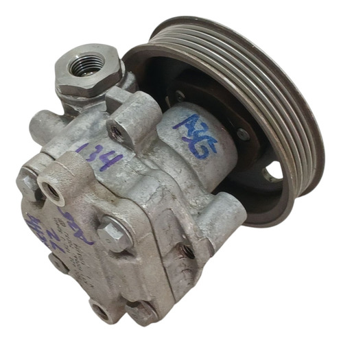 Bomba Aceite Dirección Hidráulica 2.5 Vw Jetta0072 Mk6 11-18 (Usado)